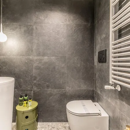 - Casini 6 Trastevere 4* Rome