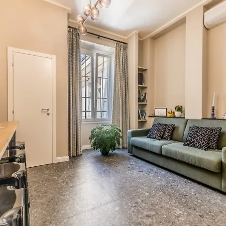 - Casini 6 Trastevere Rome