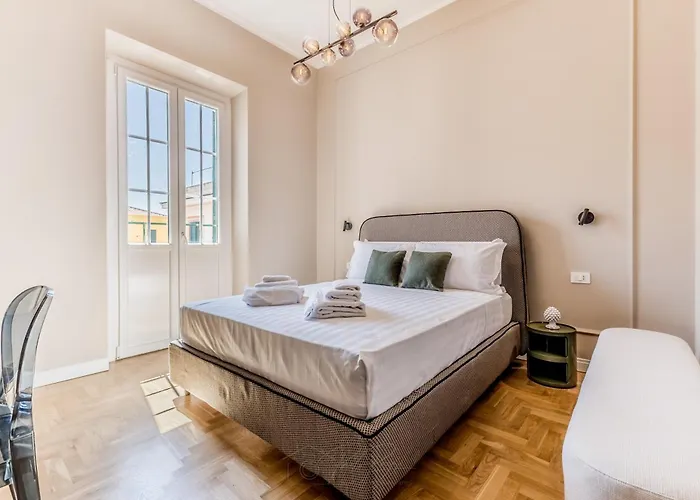 - Casini 6 Trastevere Gasthof 4*