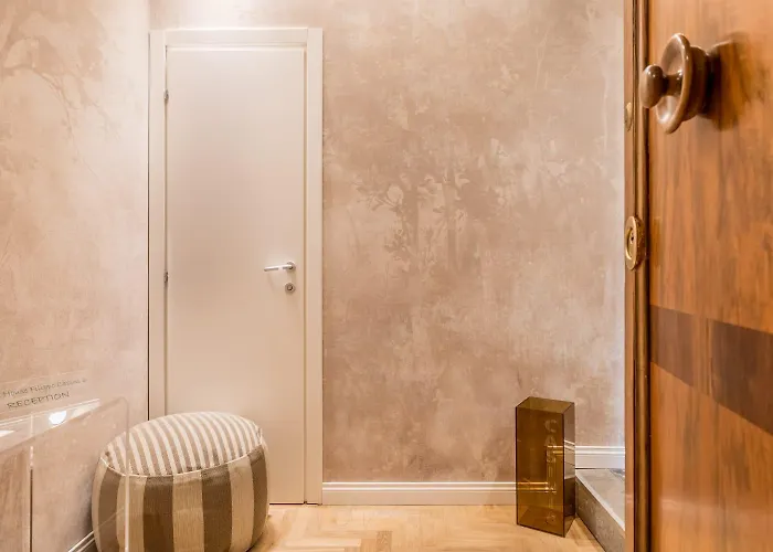 - Casini 6 Trastevere Gasthof 4*